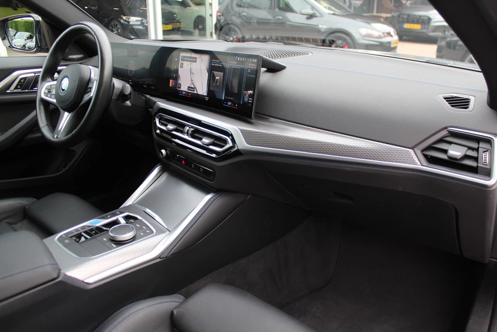 BMW i4 – foto 17