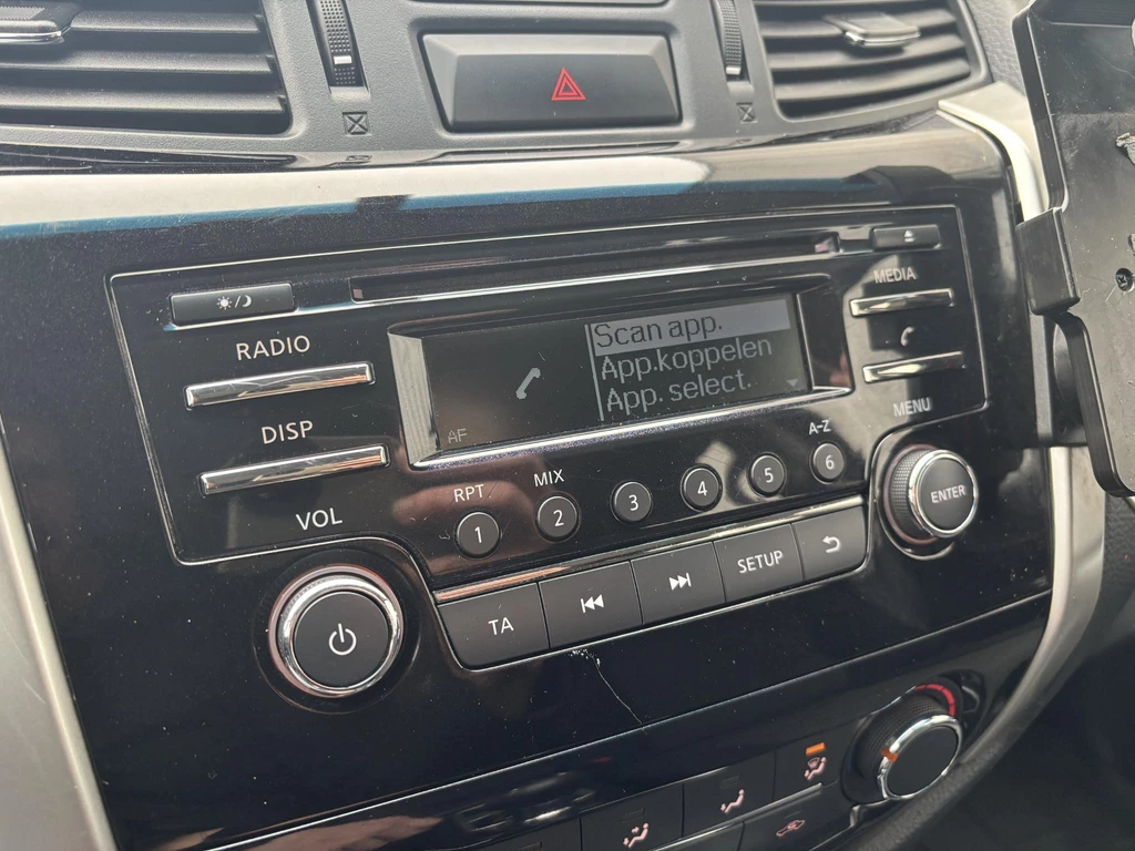 Nissan Navara – foto 25