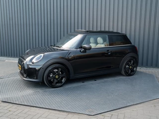 MINI Electric – thumbnail 2