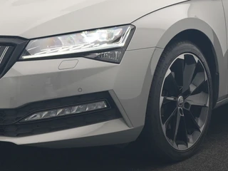 Škoda Superb – thumbnail 17