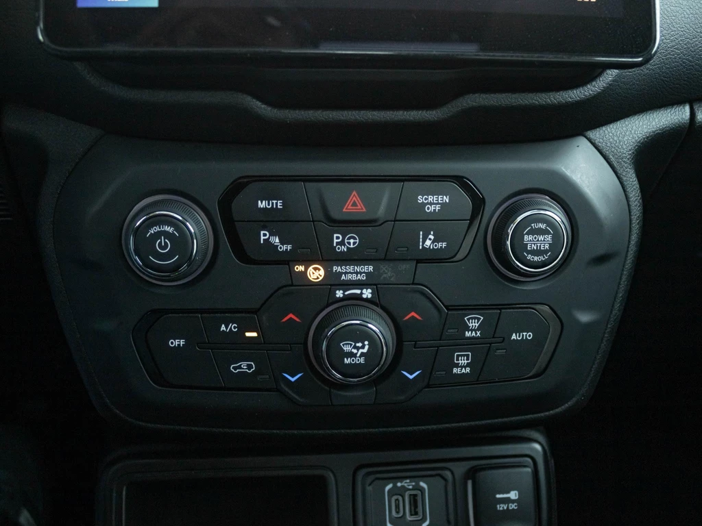 Jeep Renegade – foto 18