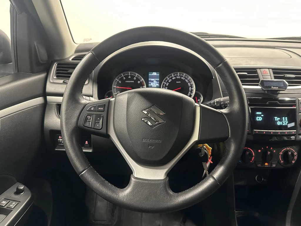 Suzuki Swift – foto 18