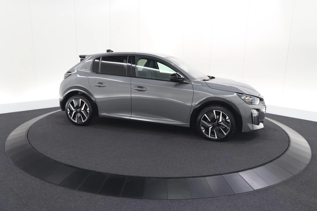 Peugeot 208 – foto 10