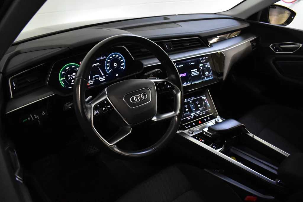 Audi e-tron – foto 27