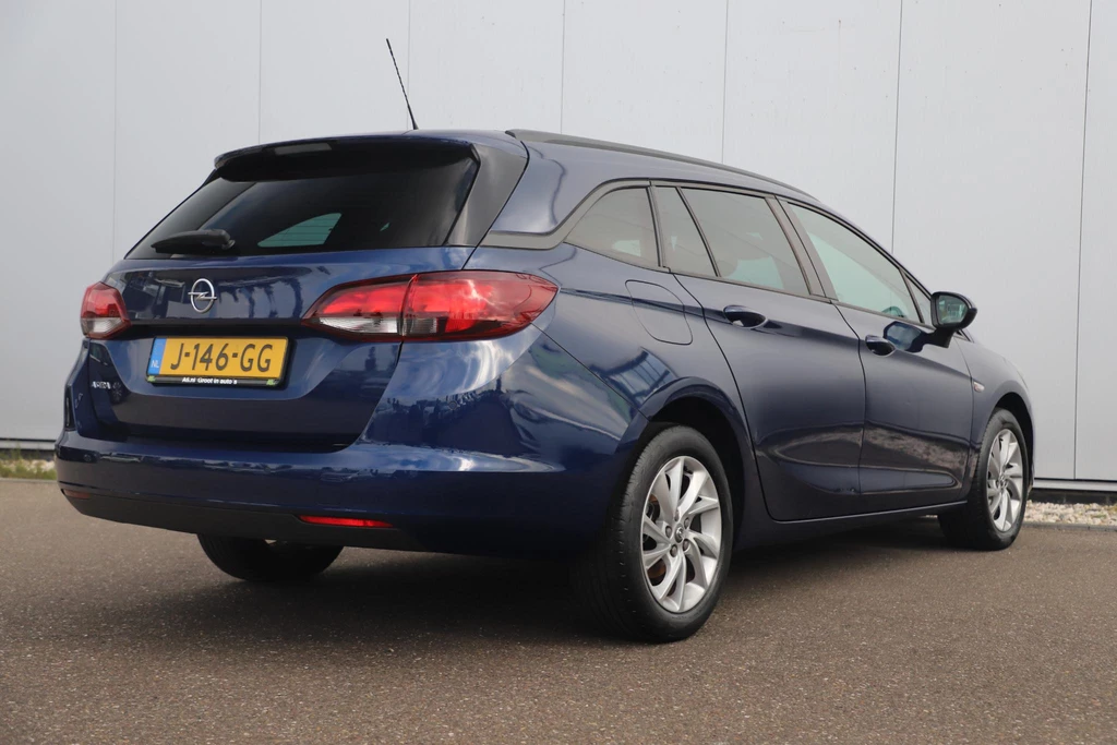 Opel Astra – foto 2