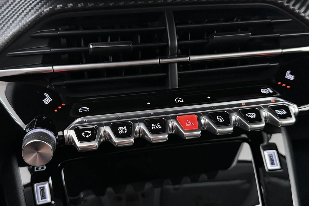 Peugeot e-208 – foto 27