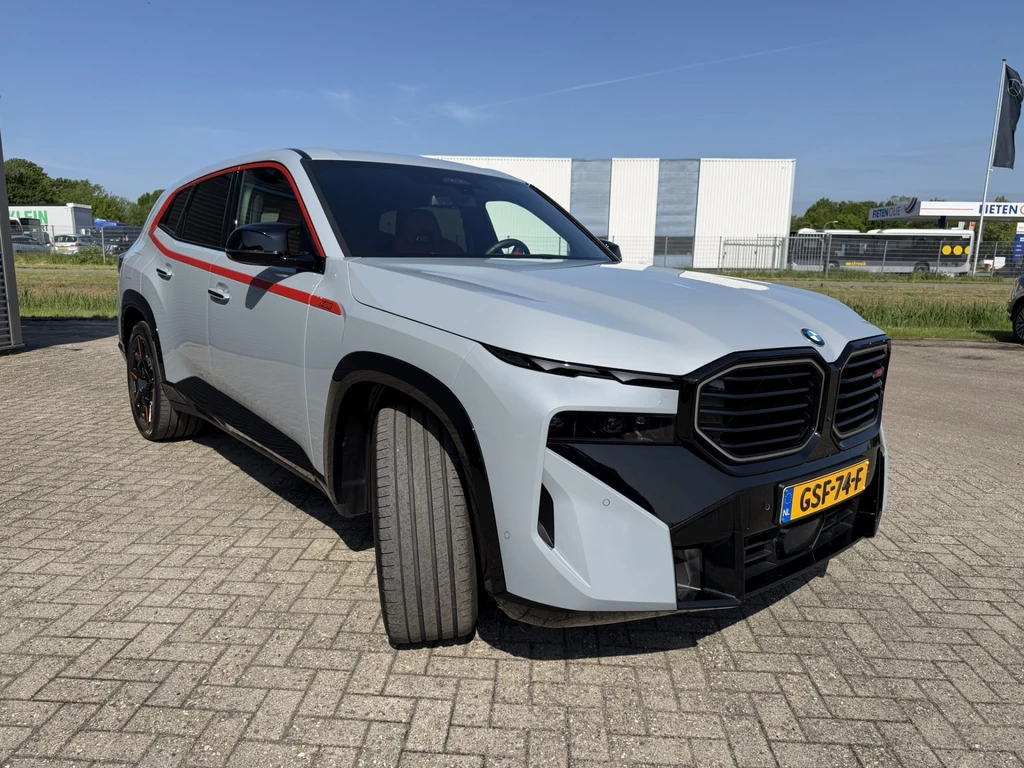 BMW XM – foto 8