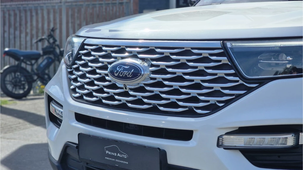 Ford Explorer – foto 28