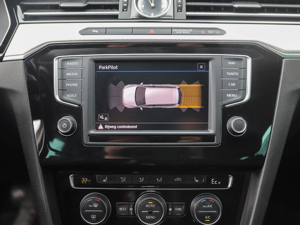 Volkswagen Passat – foto 54