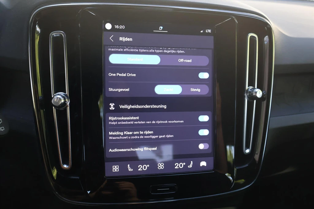 Volvo XC40 – foto 19