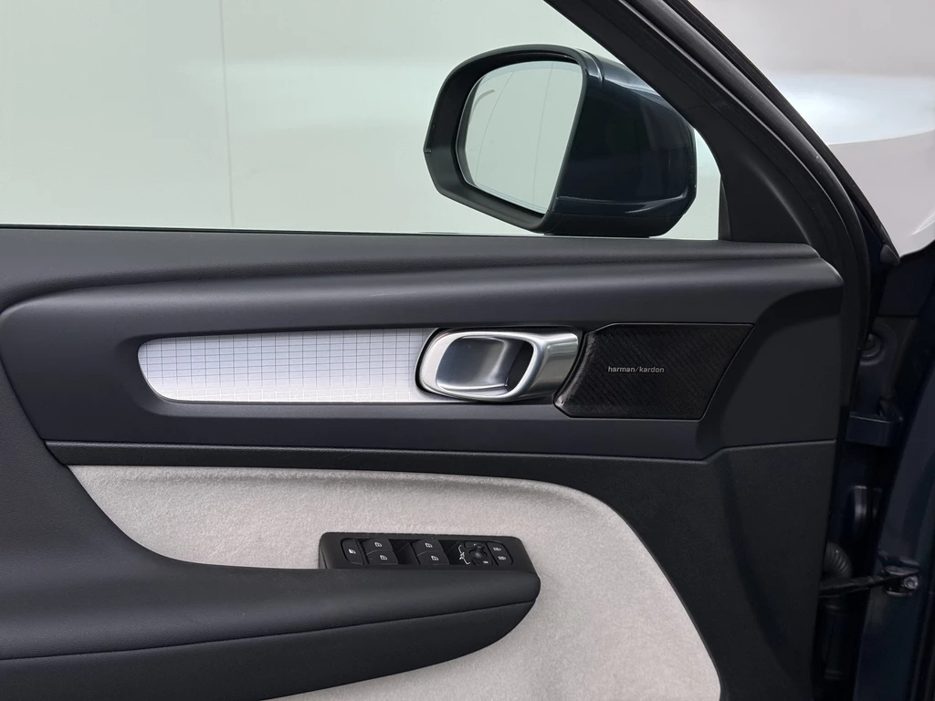 Volvo XC40 – foto 31
