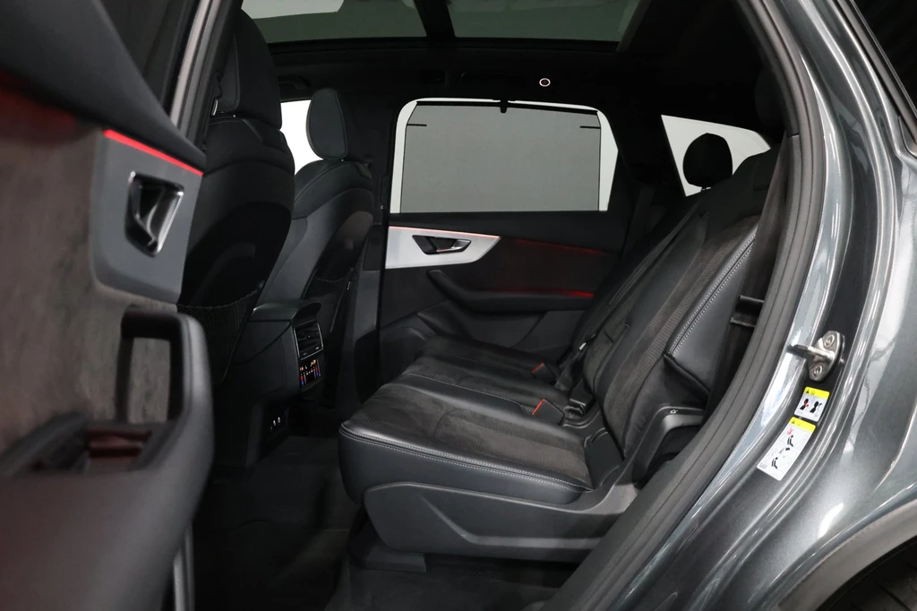 Audi SQ7 – foto 12