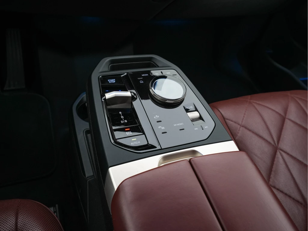 BMW iX – foto 14