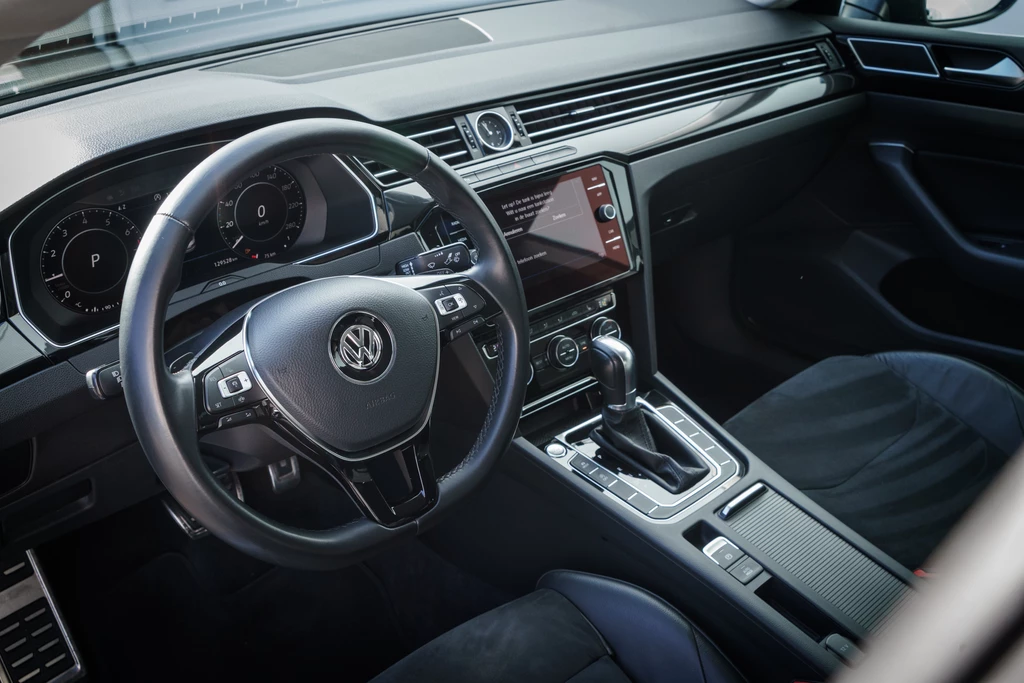 Volkswagen Passat – foto 28