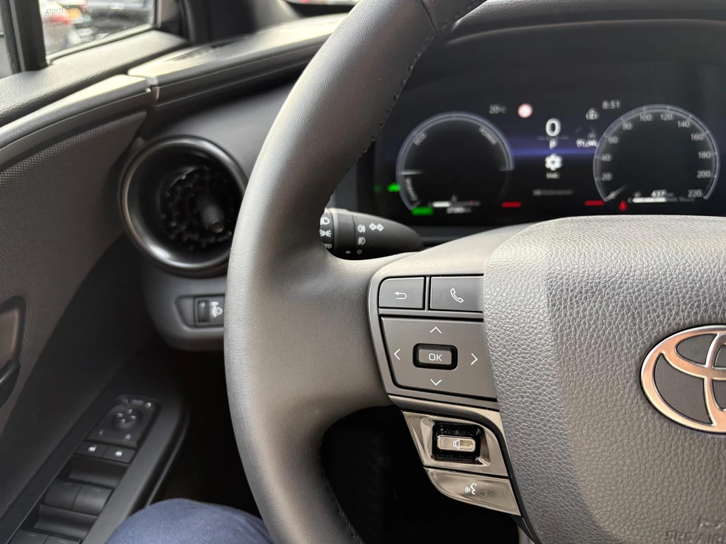 Toyota C-HR – foto 15