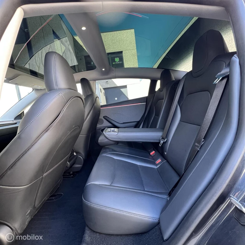Tesla Model 3 – foto 10