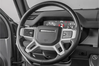 Land Rover Defender – thumbnail 21