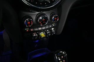 MINI Electric – thumbnail 16
