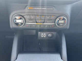 Ford Kuga – thumbnail 18