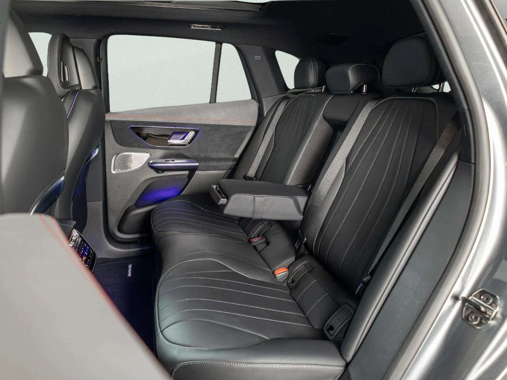Mercedes-Benz EQE – foto 10
