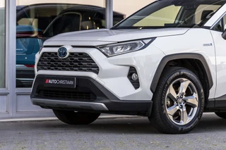 Toyota RAV4 – thumbnail 3