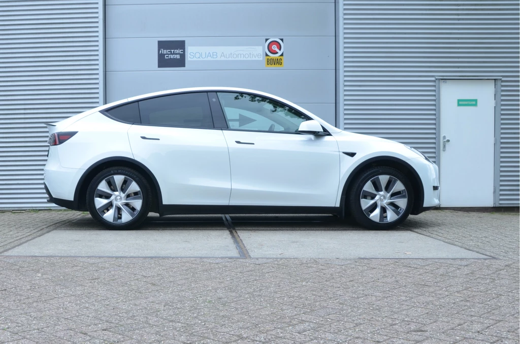 Tesla Model Y – foto 4