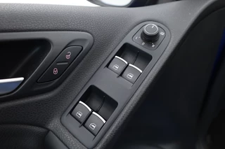Volkswagen Golf – thumbnail 10