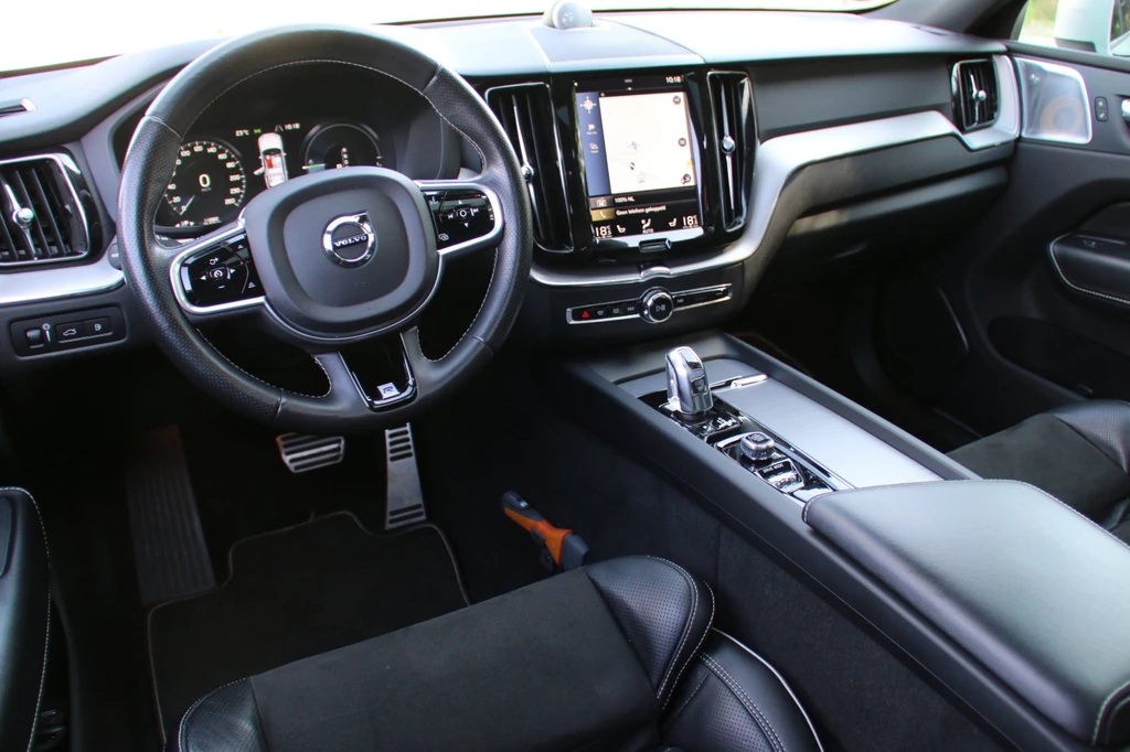 Volvo XC60 – foto 9