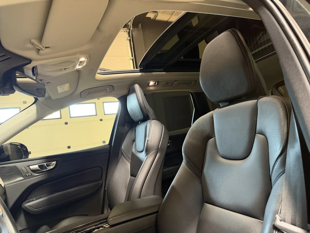 Volvo XC60 – foto 10