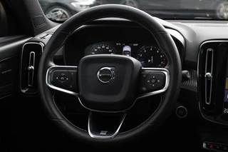 Volvo XC40 – thumbnail 13