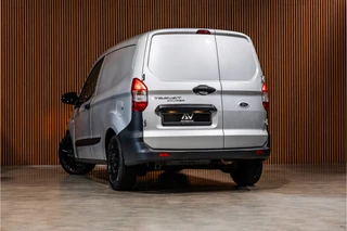 Ford Transit Courier – thumbnail 5