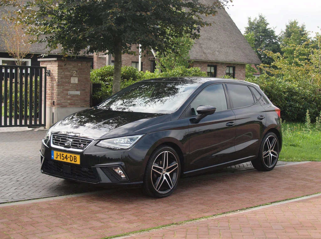 SEAT Ibiza – foto 1