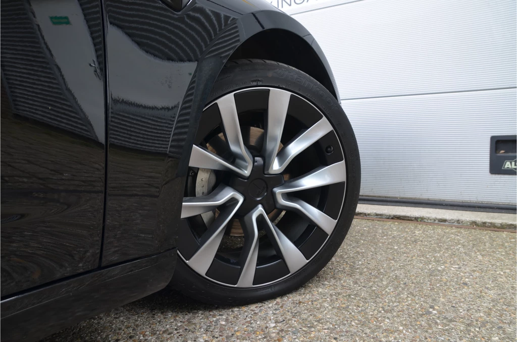 Tesla Model 3 – foto 9