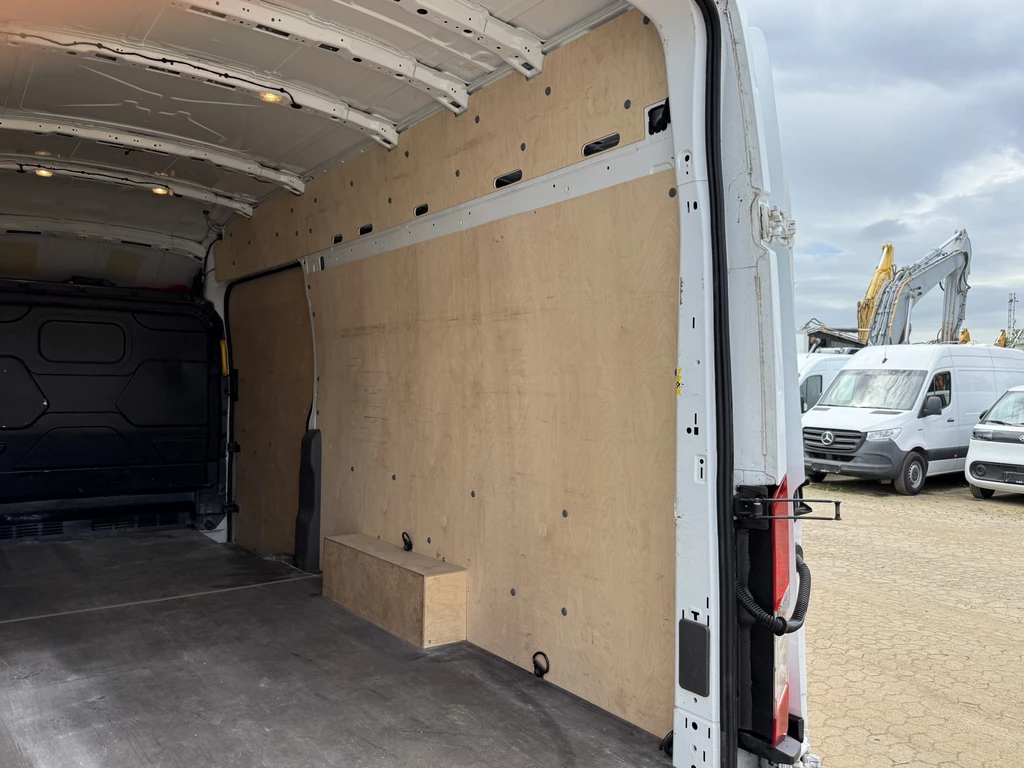 Ford E-Transit – foto 20