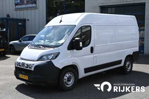 Fiat Ducato L2H2 2.2 MultiJet 140 pk 3.5t Camera, Cruise control, 270 Graden deuren