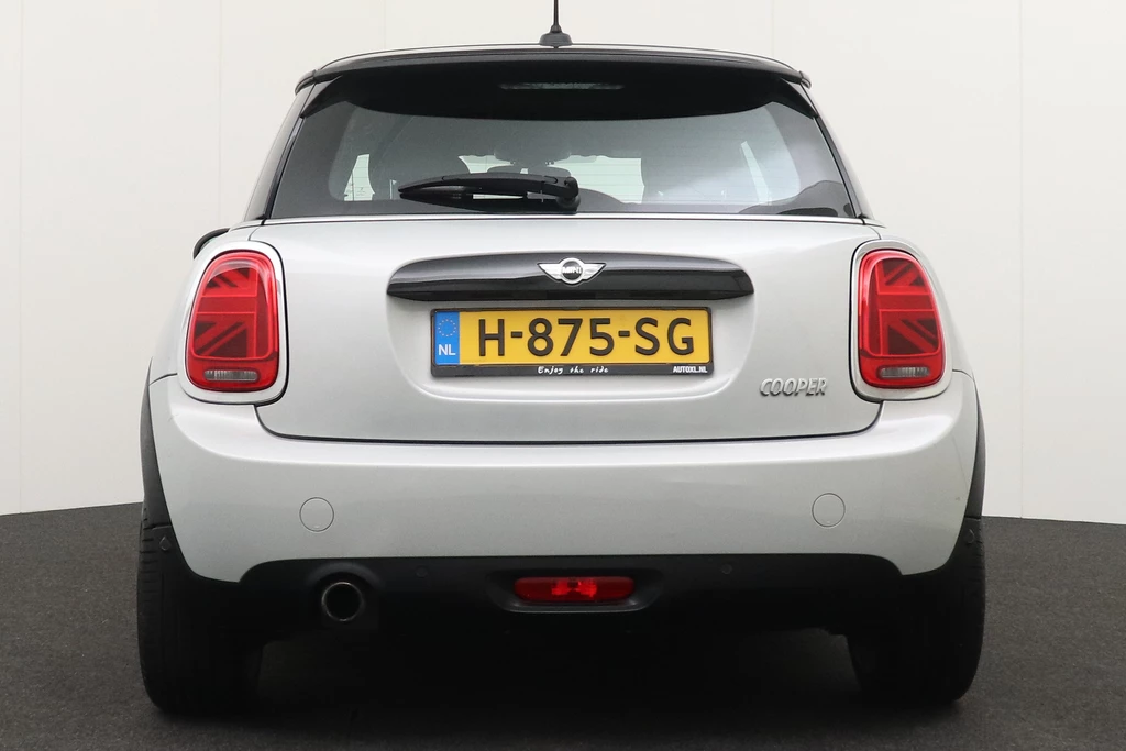 MINI 3-deurs – foto 3