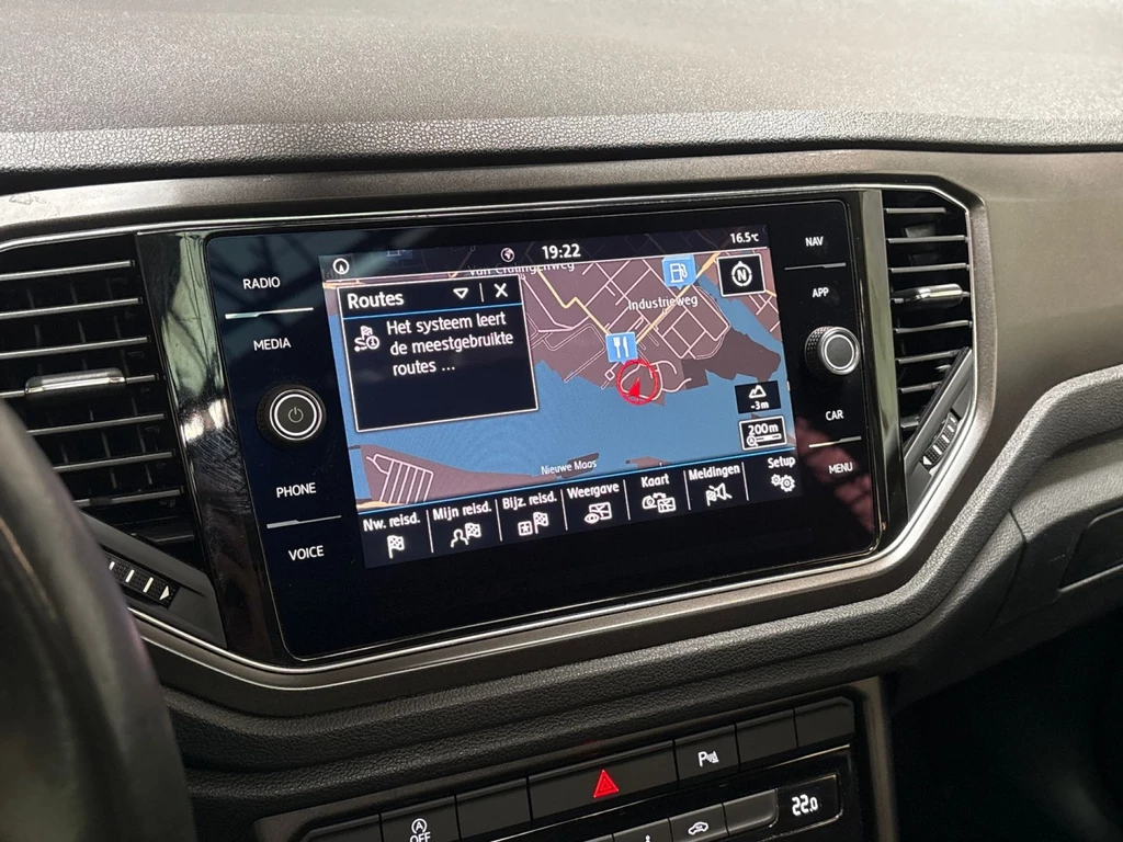 Volkswagen T-Roc – foto 14