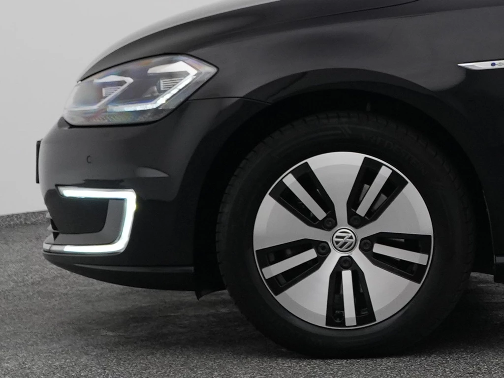 Volkswagen e-Golf – foto 31