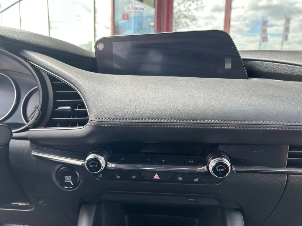 Mazda 3 – foto 16