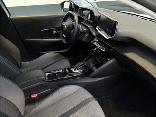 Peugeot 208 – thumbnail 32