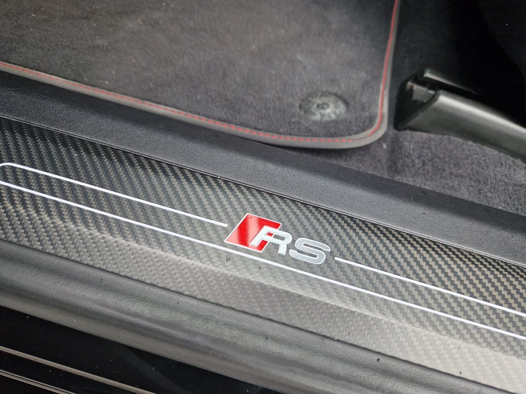 Audi e-tron GT – foto 11