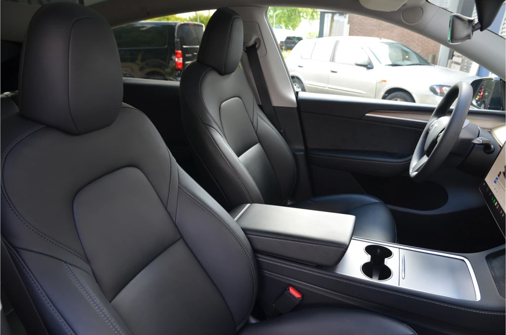 Tesla Model Y – foto 7