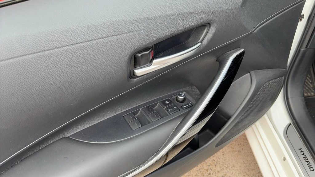 Toyota Corolla Touring Sports – foto 5