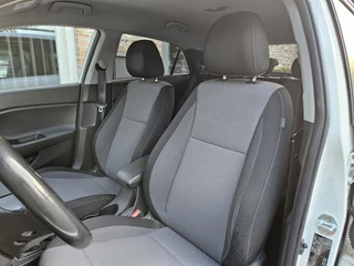 Hyundai i20 – thumbnail 10