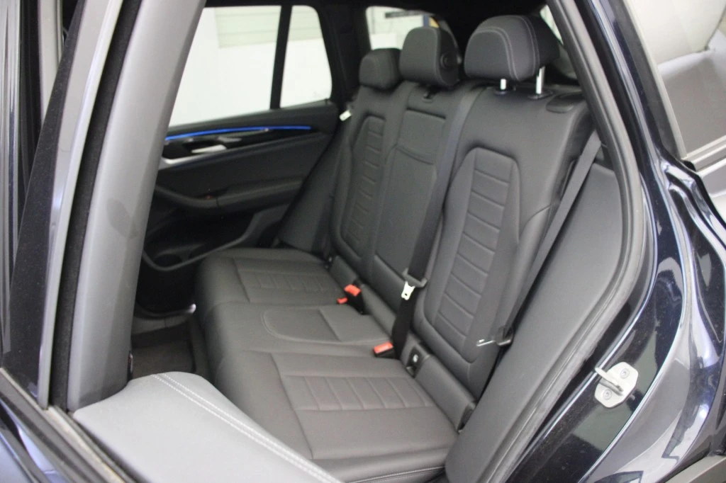 BMW iX3 – foto 21