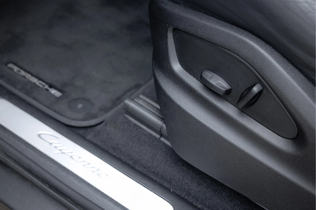 Porsche Cayenne – foto 25