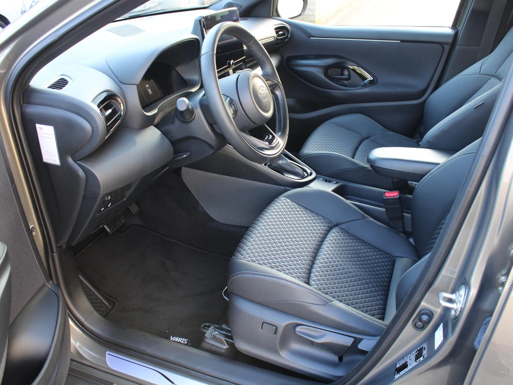 Toyota Yaris – foto 7