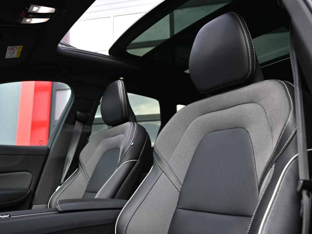 Volvo XC60 – foto 12