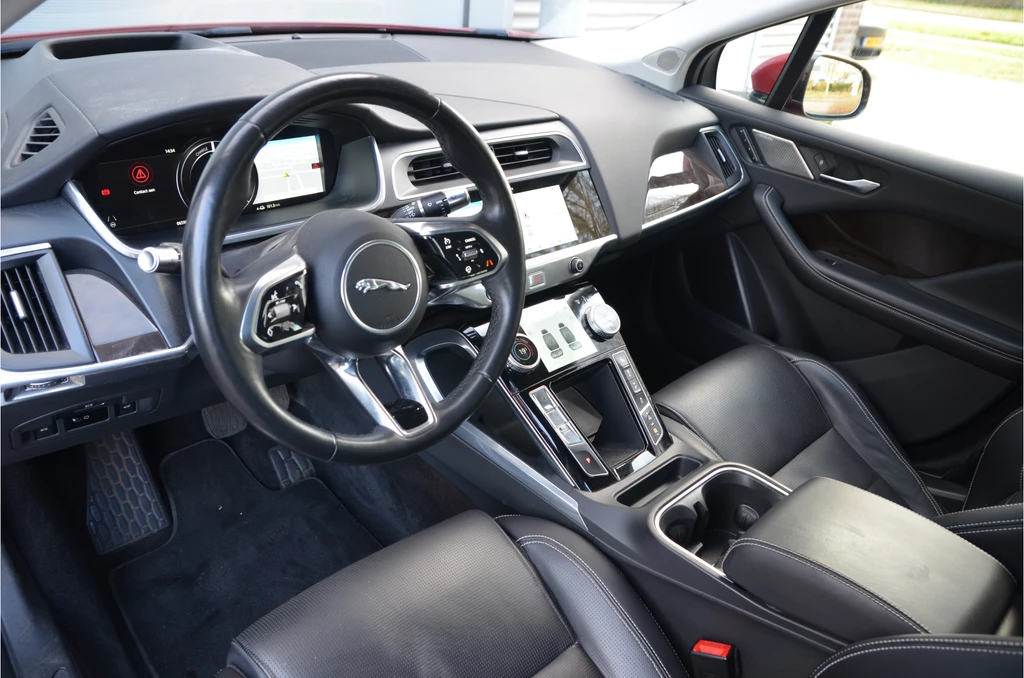 Jaguar I-PACE – foto 10