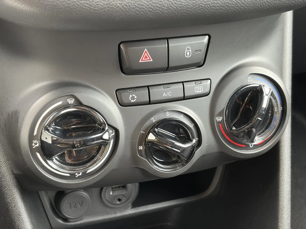 Peugeot 208 – foto 19